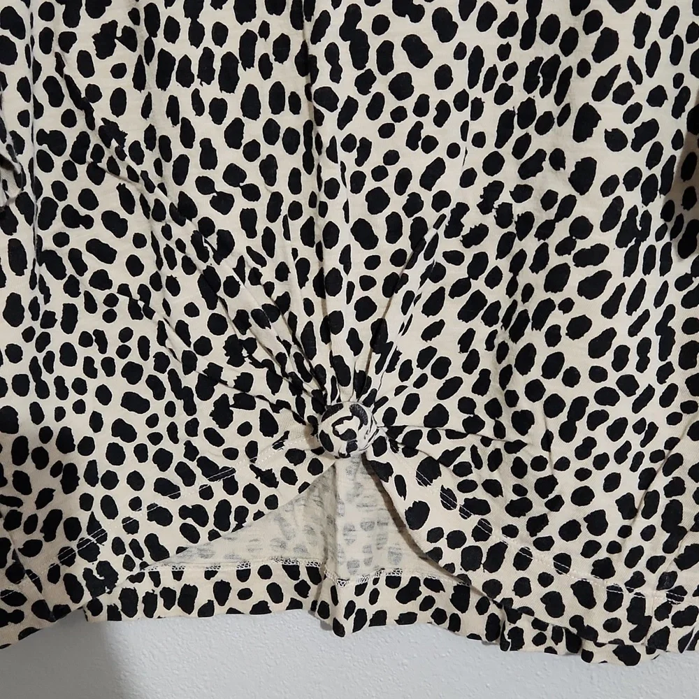 Banana Republic Leopard Print Crop Top Size Small - Picture 2 of 5